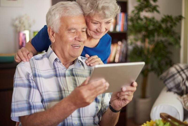 How To Safely Download And Install Apps On Your Phone Or Tablet?