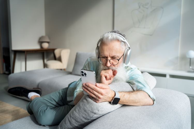 Best Guided Meditation Apps For Stress Relief In Seniors